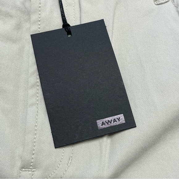 AWAY The Staple Pant - Picture 8 of 11